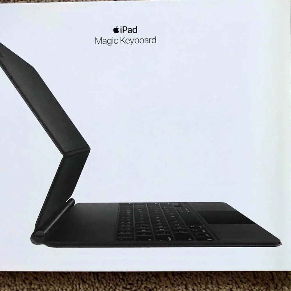 Apple iPad Pro 5th Generation 256GB,5G SIM CARD,Magic Keyboard & Apple Pencil .